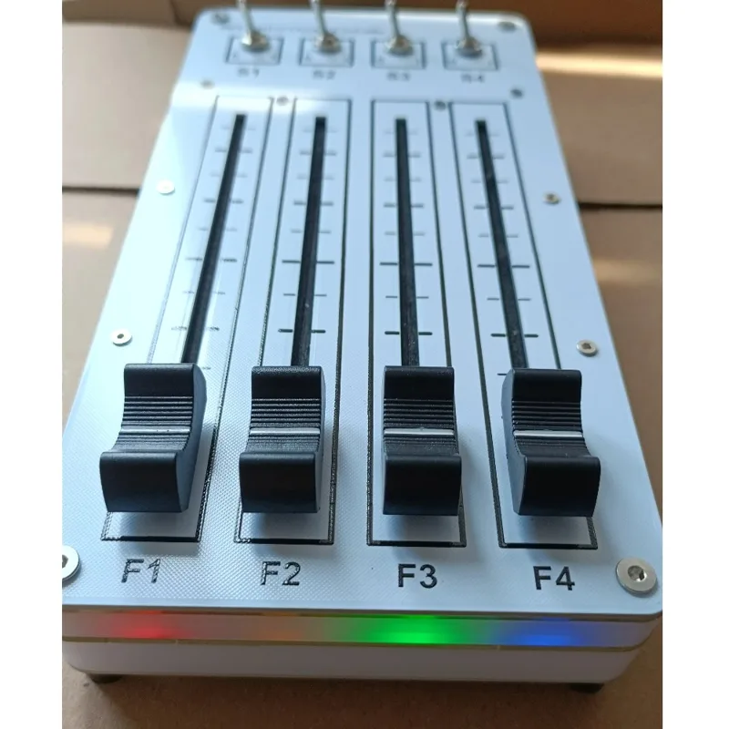 Controlador MIDI USB de 4 Botõ - Audio Music Software avaliação e preço